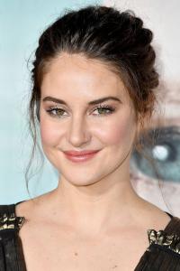 Shailene Woodley as Eleanor Falco in To Catch a Killer (04/2023)