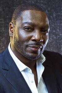 Adewale Akinnuoye-Agbaje as Eko Tunde in Season 3 (10/2006)
