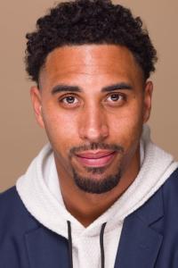 Jordan Drake as Ex-NFL Player (uncredited) in 80 for Brady (02/2023)