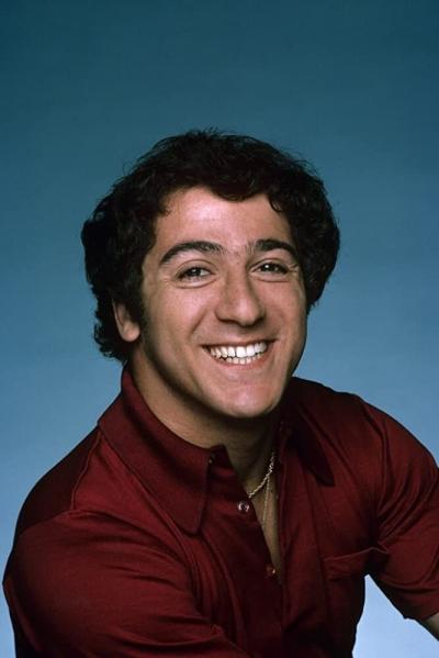 Eddie Mekka profile image