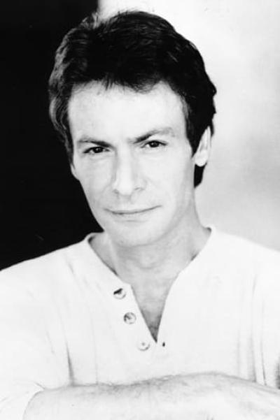 Robin Sachs profile image
