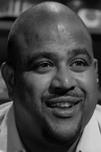 Frank Olegario as Man in Fez (uncredited) in Diamonds Are Forever (12/1971)