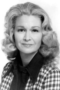 Diane Ladd as Ida Sessions in Chinatown (06/1974)