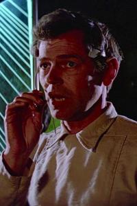 Burnell Tucker as Hawaii Control Room Technician (uncredited) in You Only Live Twice (06/1967)