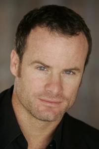Andy Dylan as Stunt Double in Prisoners (09/2013)