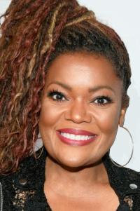 Yvette Nicole Brown as Rosaleen in Disenchanted (11/2022)