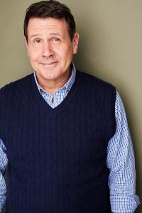 Kevin Symons as Guest at Hearst Bungalow in Babylon (12/2022)