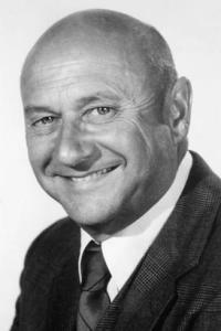 Donald Pleasence as Ernst Stavro Blofeld in You Only Live Twice (06/1967)