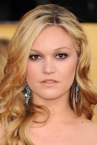 Julia Stiles as Nicky Parsons in The Bourne Supremacy (07/2004)
