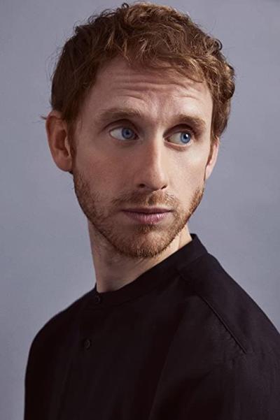 Robert Emms profile image