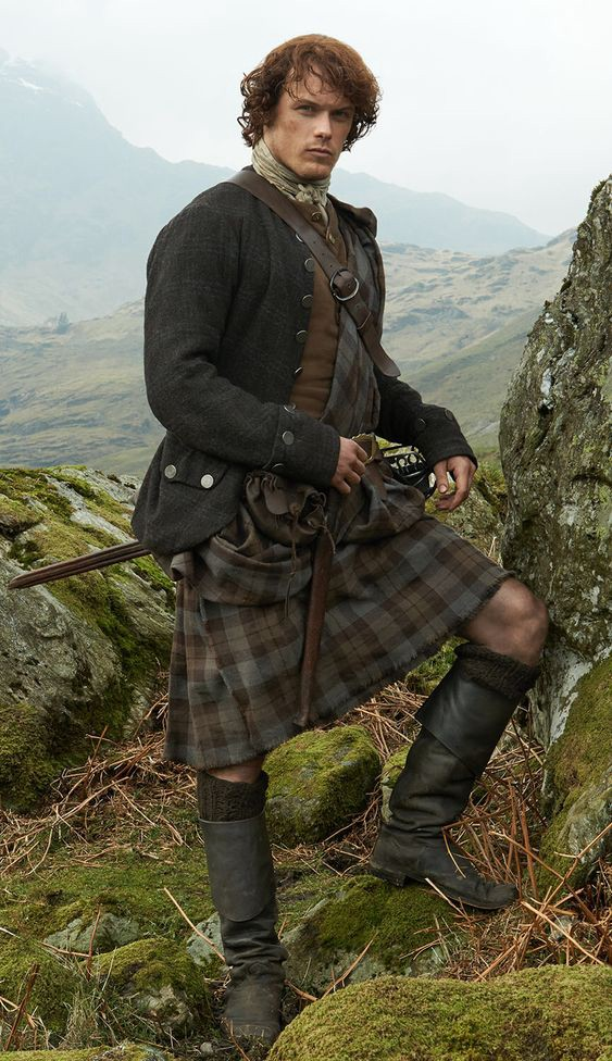 Sam Heughan played by Jamie Fraser